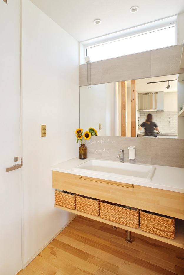 https://ambienthome.com/gallery/images/7937_2s.jpg