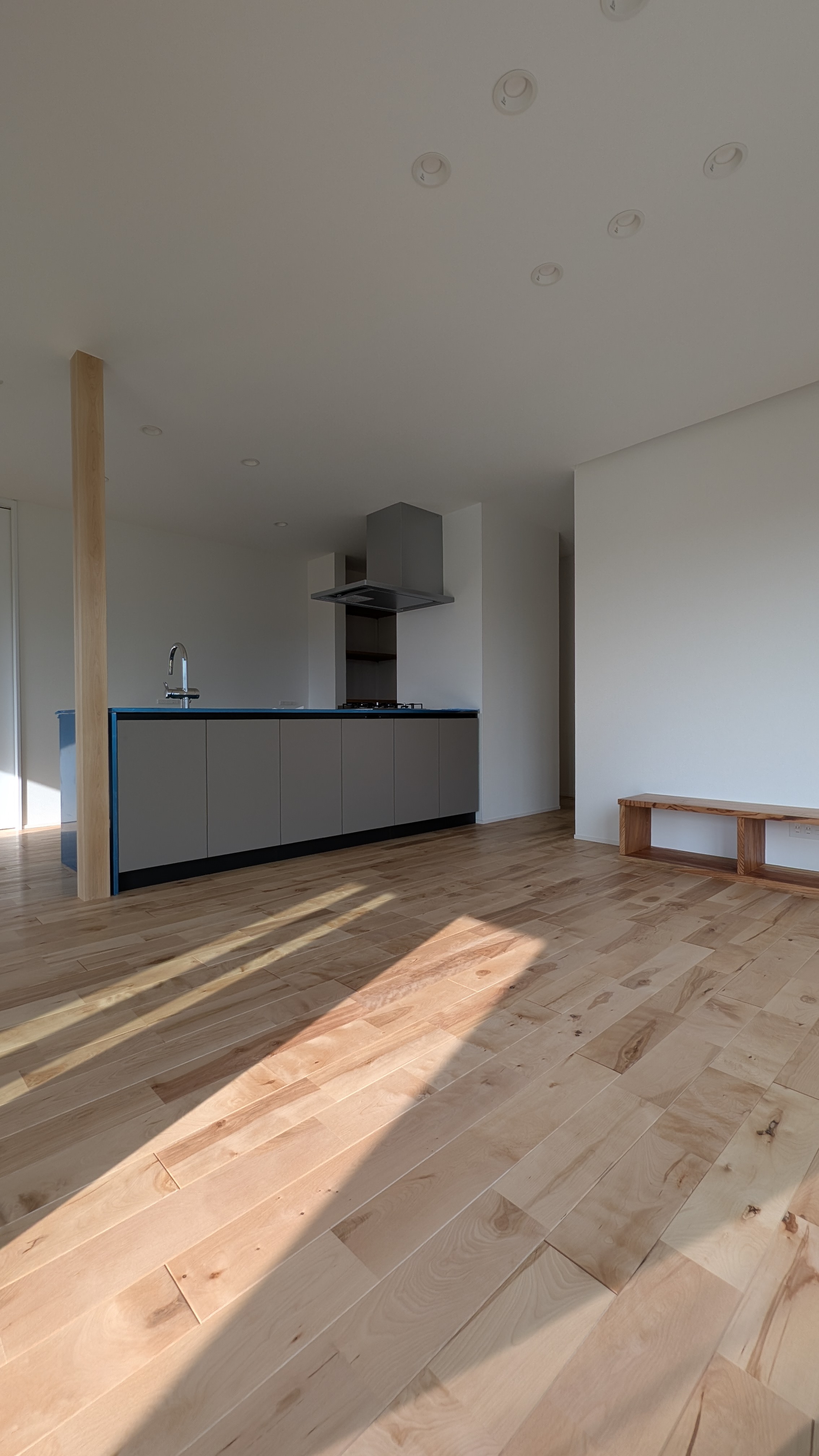 https://ambienthome.com/news/images/PXL_20250912_071235877.MP.jpg