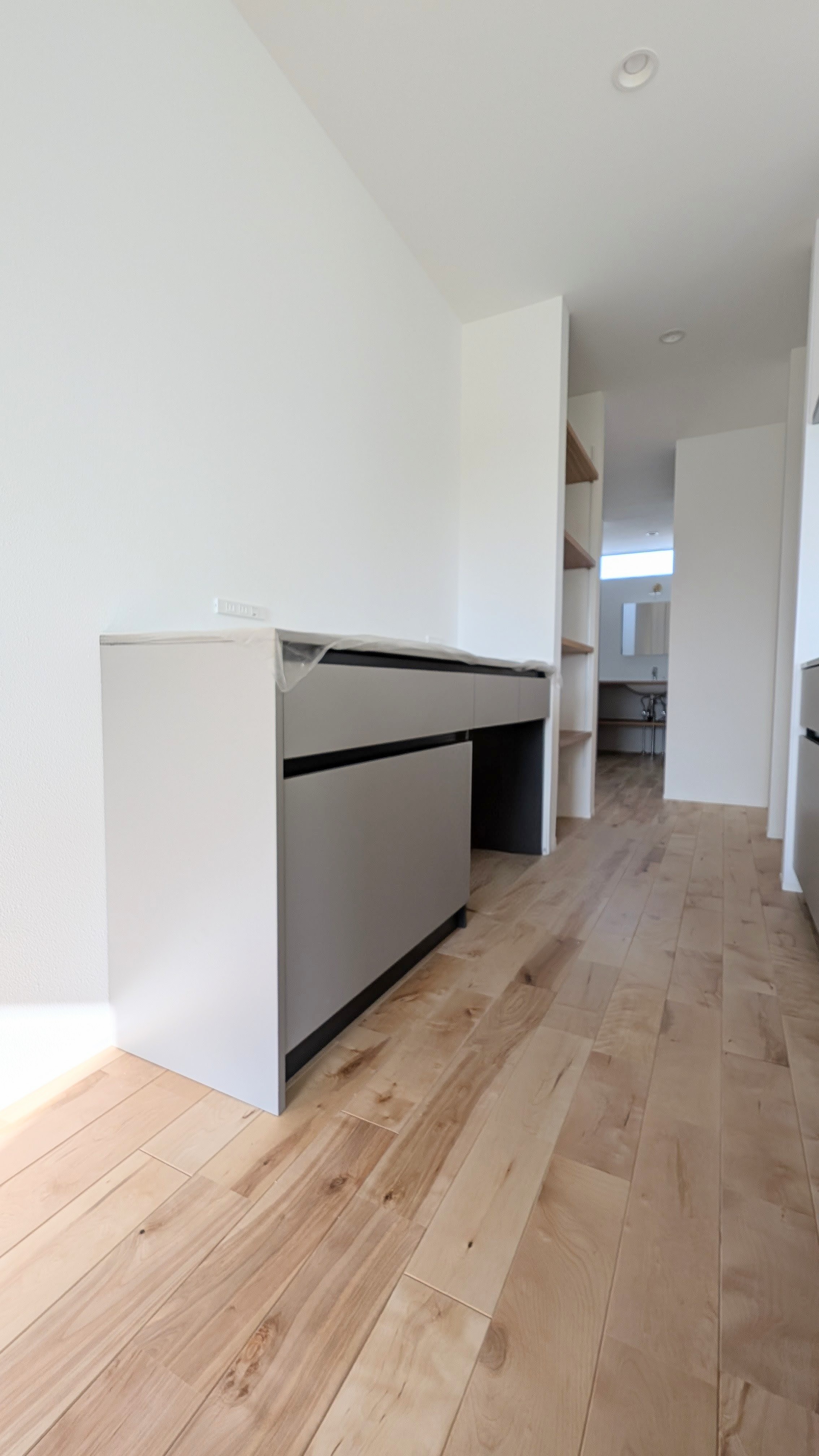 https://ambienthome.com/news/images/PXL_20250912_071356662.MP~2.jpg